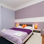 Santin 아파트