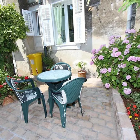 Santin Apartment