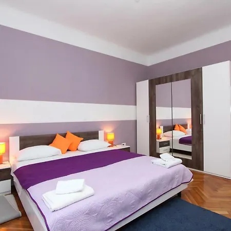 公寓 Santin 罗维尼